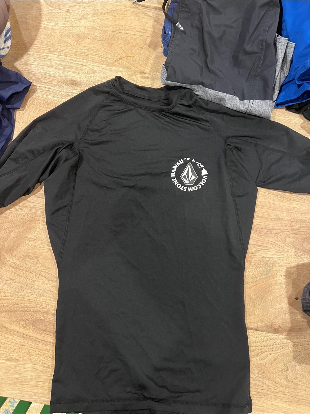 Volcom Black Short-Sleeve Swim Rash Guard with White Logo
